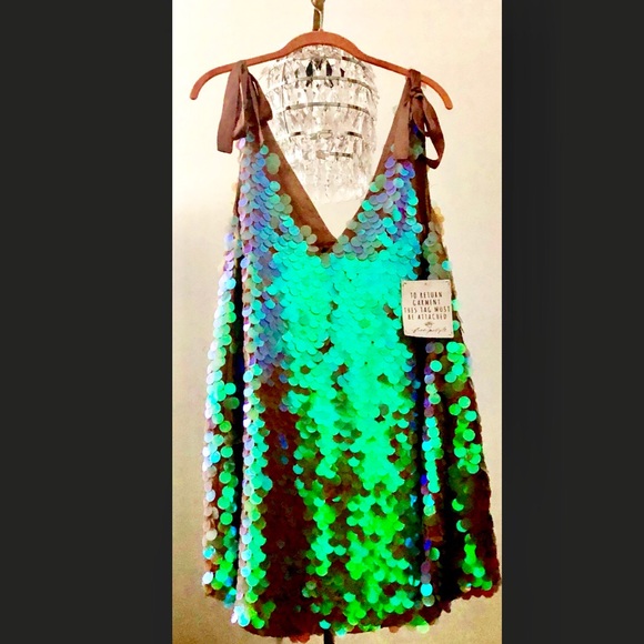 Free People Dresses & Skirts - NWT Free People Penelope Mini Dress👗